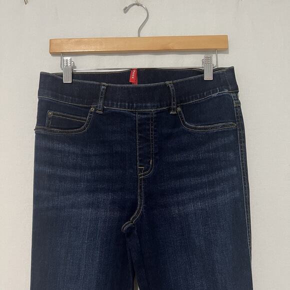 Spanx SPANXshape EveryWear Flare Jeans Midnight Shade Size M Petite High Rise - Picture 3 of 12